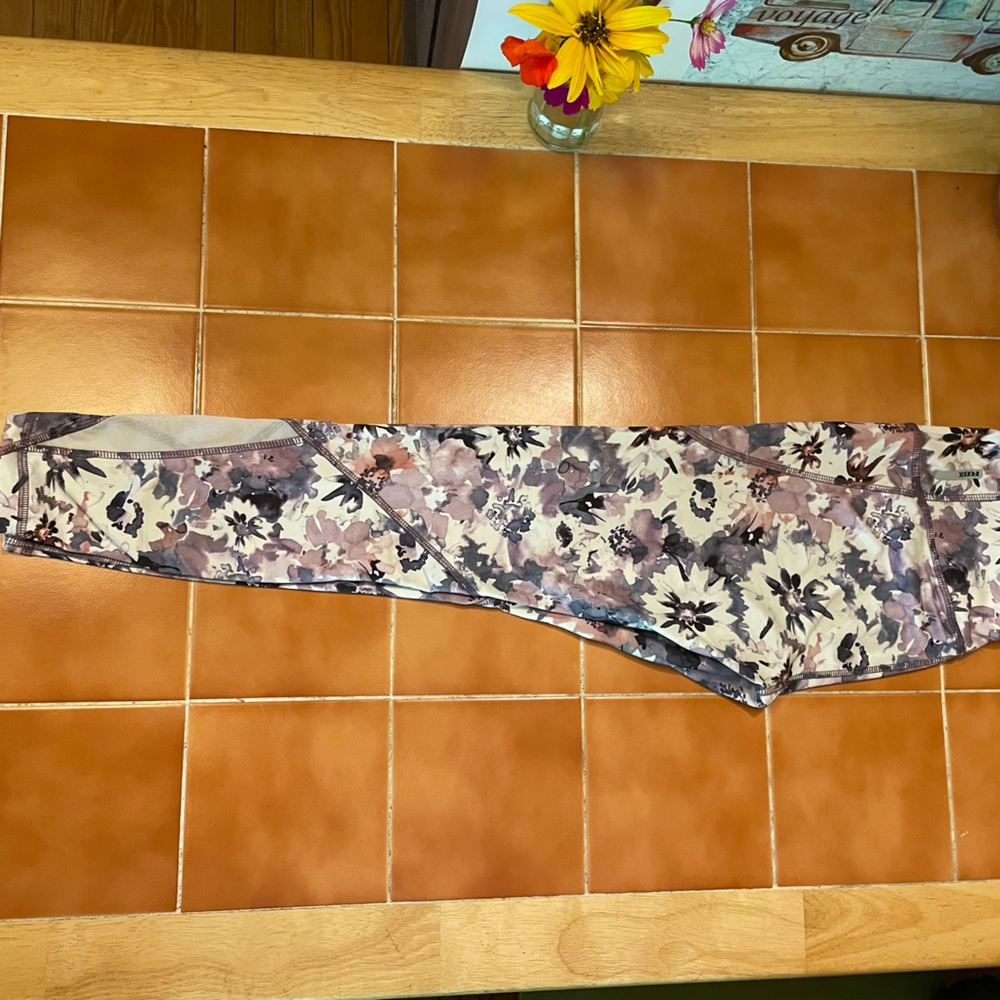Reebok Capri Leggings